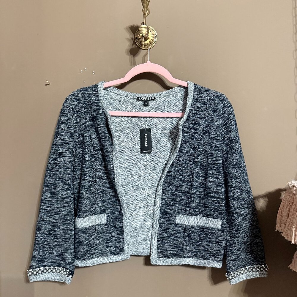 NWT Express XS cardigan, machine wash, pearl cuff